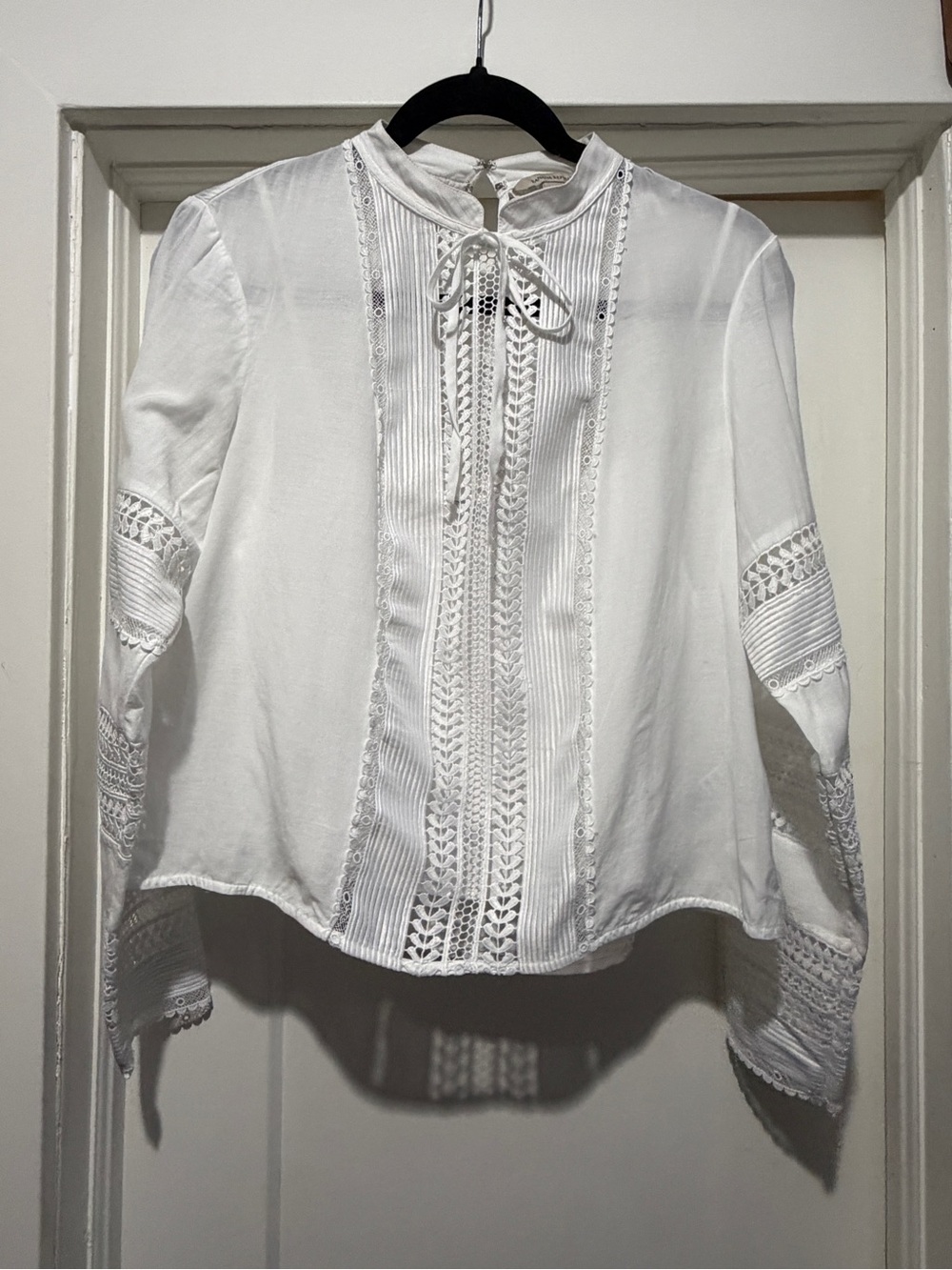 Banana Republic White Lace-Trim Tie-Neck Blouse